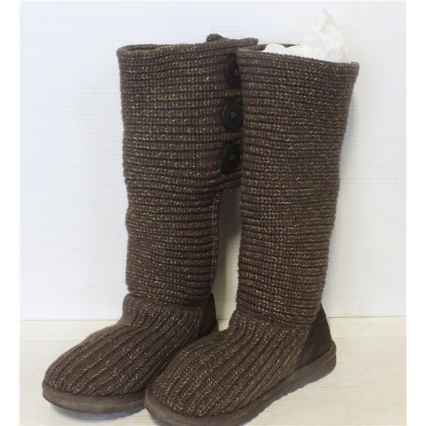 UGG KNIT TOP SIZE 6 PRE OWNED