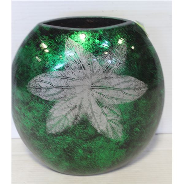 BAMBOO CANE DCOR GREEN 9" X 10"