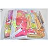 Image 1 : BAG OF ASSORTED CANDY + CHOCOLATE BARS