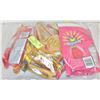 Image 1 : BAG OF ASSORTED CANDY + CHOCOLATE BARS