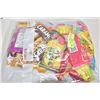 Image 1 : BAG OF ASSORTED CANDY + CHOCOLATE BARS