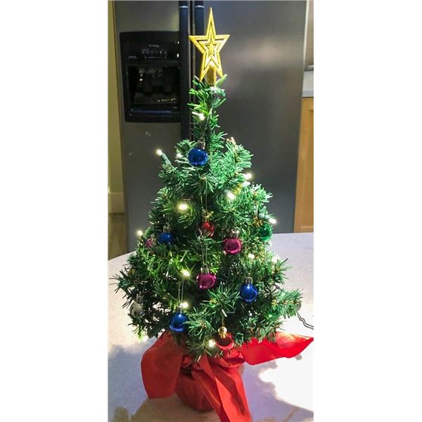 TABLE TOP XMAS TREE WITH LED , LIGHTS, STAR TREE
