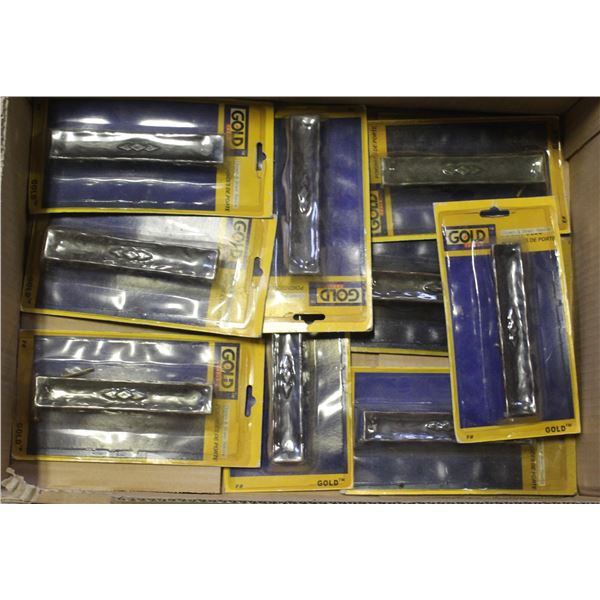 FLAT OF GOLD TOOLS CLOSET AND DRAWER HANDLES.
