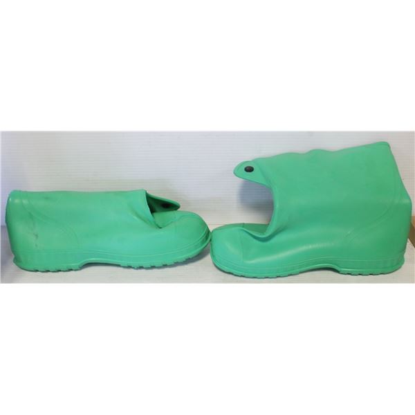 ONGUARD INDUSTRIES OVERBOOTS MENS 10" CHEMICAL
