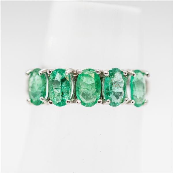 10KT WHITE GOLD GREEN EMERALD RING