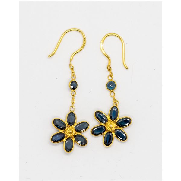 18 CARROT YELL GOLD SAPPHIRE EARRINGS