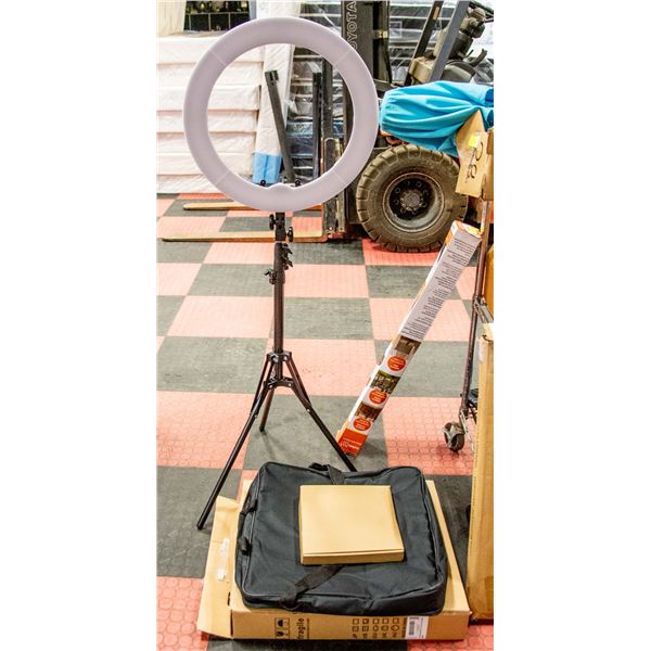 NEWLY ASSEMBLED IVISII 19" PHOTOGRAPHY LIGHT KIT