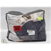 Image 1 : QUEEN SIZE 20LB WEIGHTED BLANKET, COOLING AND SOFT