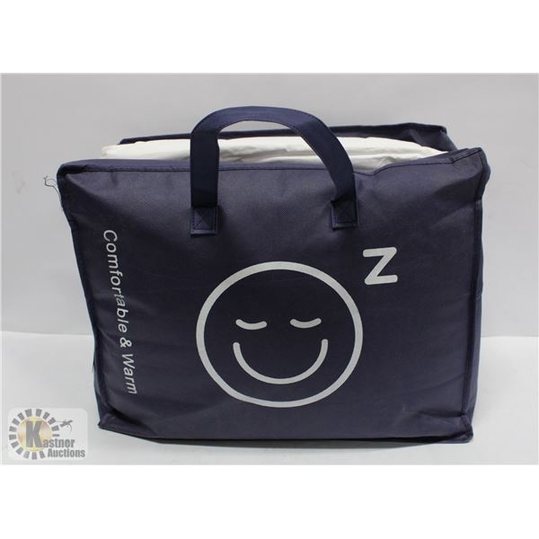 92X90" LUXURY DUVET WITH STORAGE BAG IN WRAP