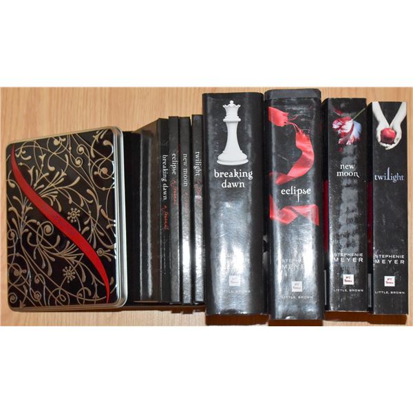 TWILIGHT SAGA PLUS JOURNAL IN TIN CASE