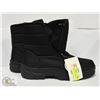 Image 1 : PAIR OF NEW SIZE 11 WINTER BOOTS