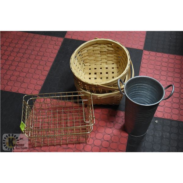 LOT OF WICKER + METAL BASKETS