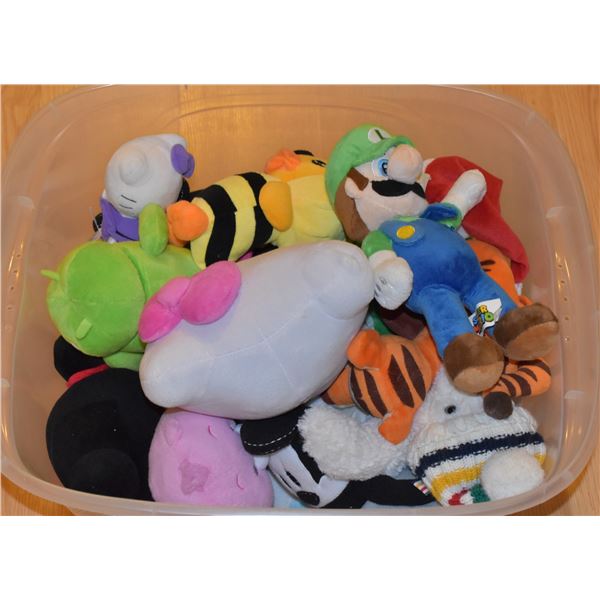 LARGE TOTE OF STUFFIES