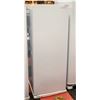 Image 1 : NEW INSIGNIA 7 CUBIC FT UPRIGHT FREEZER