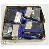 Image 1 : CASE OF PAINT BRUSHES