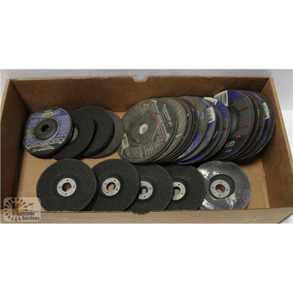 LOT OF ASSORTED GRINDING DISCS