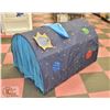 Image 1 : NEWLY ASSEMBLED KIDS PLAY TENT, BLUE WITH STARS
