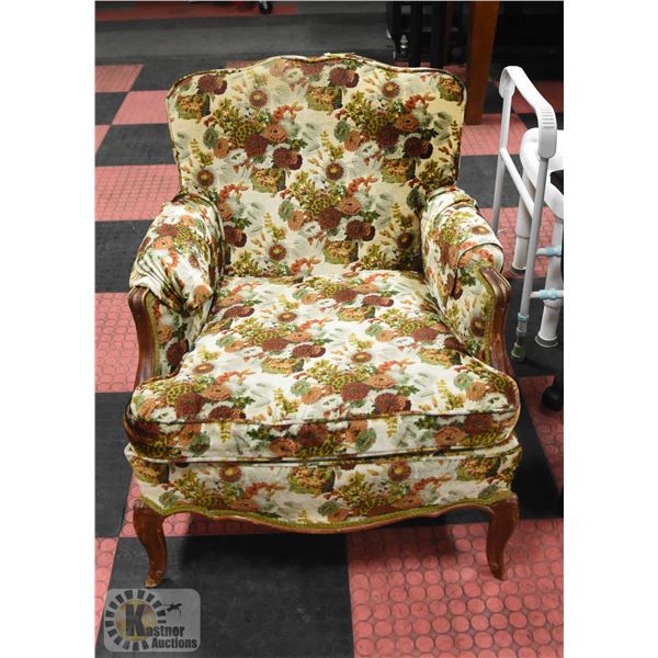 ANTIQUE ITALIAN PROVINCIAL ARM CHAIR