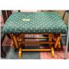 Image 1 : ROCKING OTTOMAN