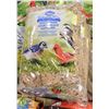 Image 1 : GREAT VALUE WILD BIRD FOOD 100% CORN FREE 9 KG BAG
