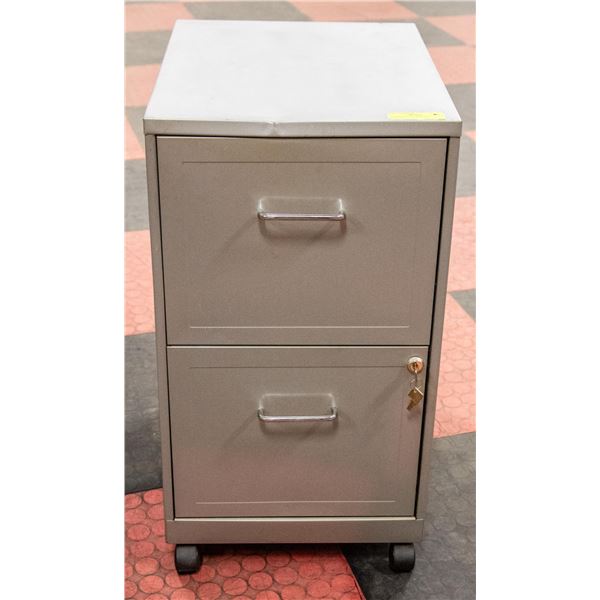 FILING CABINET WITH FILE FOLDERS