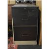 Image 1 : 2 DRAWER METAL FILE CABINET