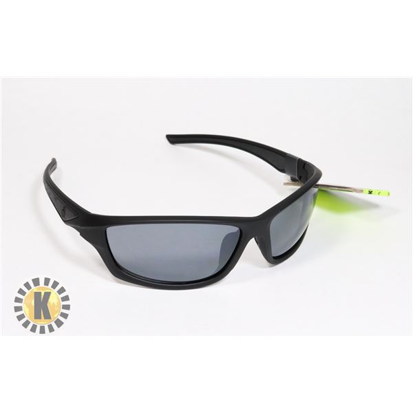 PAIR OF IRONMAN FOSTER GRANT SUNGLASSES