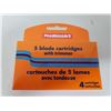 Image 2 : Pharmasave 5 Blade Cartridges with Trimmer (3 x 4)