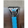 Image 2 : *NEW* Winter Wise Emergency Snow Shovel & Snow Brush Set