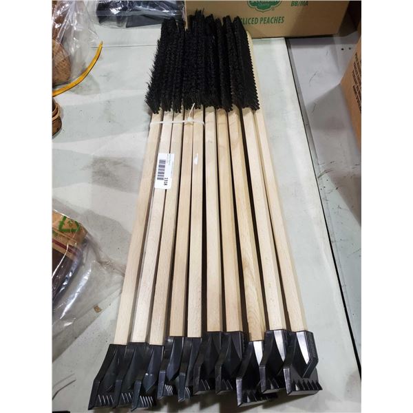 10 Wooden Handled Snow Brush with ice Scraper