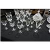 Image 8 : LOT OF CRYSTAL GLASSES, PEDESTAL BOWL, BOWLS, LIDDED DISH