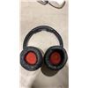 Image 8 : 3 PAIRS OF HEADPHONES - 2 WIRELESS