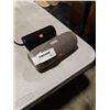 Image 2 : 2 JBL PORTABLE BLUETOOTH SPEAKERS