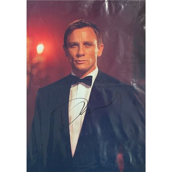 Signed James Bond Spectre 007 (James Bond)  Photograph