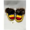 Image 1 : First Nations Small (Infant/Toddler) Beaded Footwear Foot approx: 4.25"x2.25"