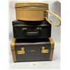 Image 1 : 3 Vintage Small Travel Suitcases Make-up Brown: 14x7x9" Black: 12x10x5" Beige:10"