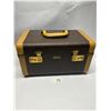 Image 2 : 3 Vintage Small Travel Suitcases Make-up Brown: 14x7x9" Black: 12x10x5" Beige:10"