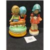 Image 4 : 2 Ceramic Figurines décor ornaments One is Musical Japan Appr: 6.5"