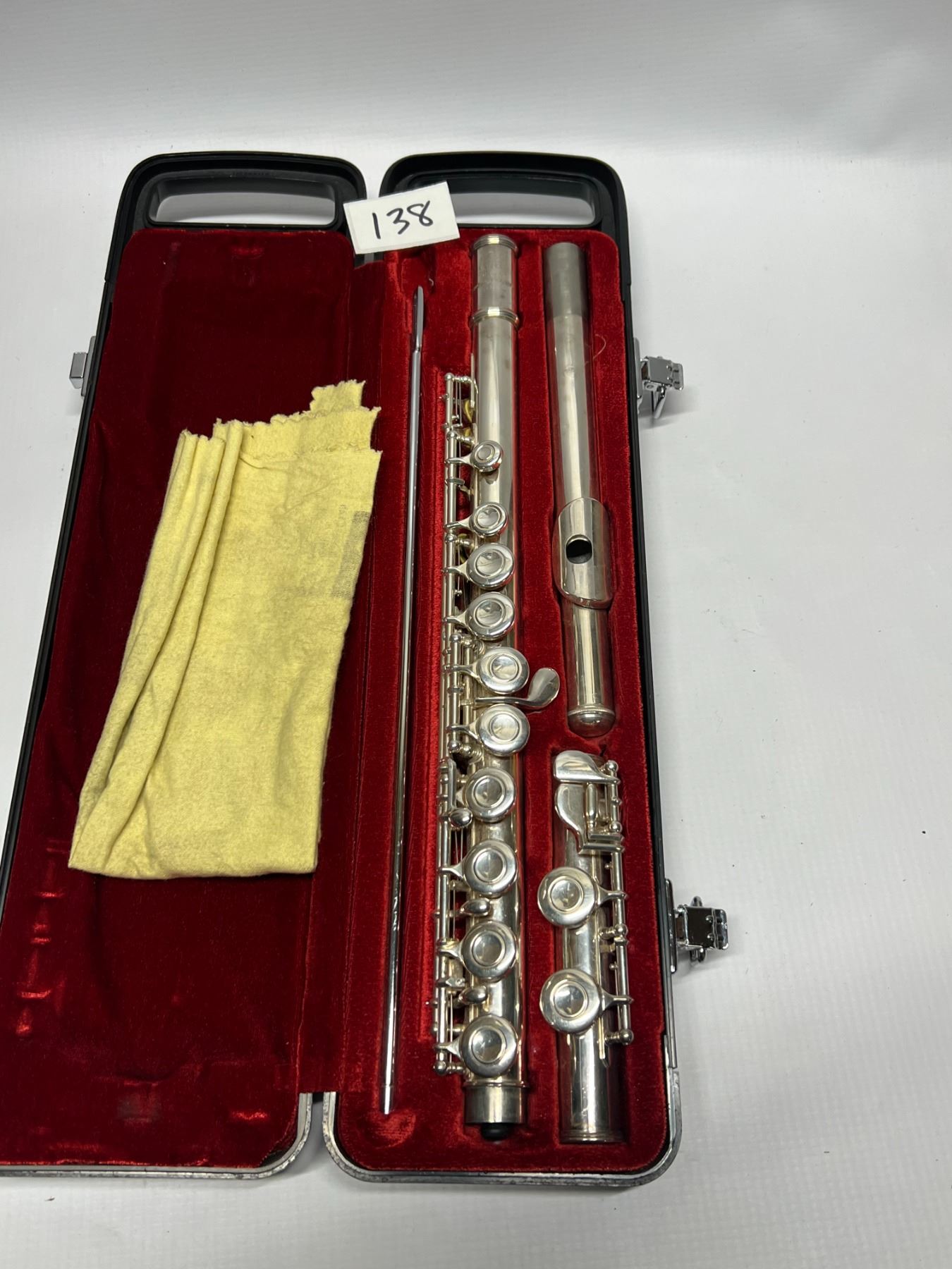 Yamaha Flute w/case Nippon Gakki Co. Japan YFL225S