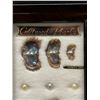 Image 2 : Small Framed Cultured Pearls Set Approx 6.25x4"