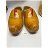 Image 2 : 2 Pairs Dutch Wooden Clogs Shoes (largest appr: 12.5" x 5")