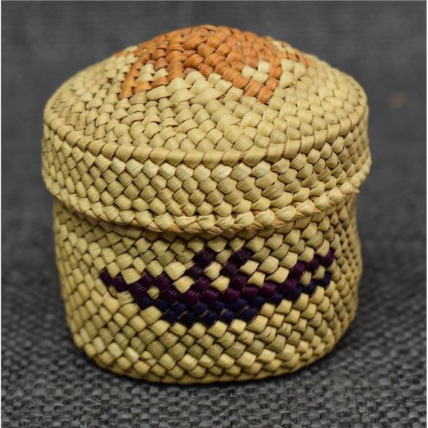 NOOTKA/MAKAH INDIAN BASKET