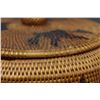 Image 11 : WASHOE INDIAN LIDDED BASKET