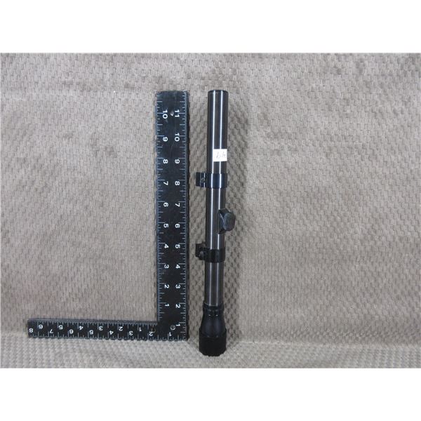 .22 Weaver Scope - Black - With Rings - Appears Clear