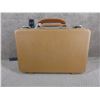 Image 3 : Doskocil Pistol Type Case 14" X 9" 4" No Keys