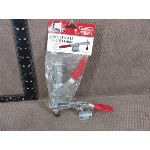 2 Pioneer Quick Release Toggle Clamps