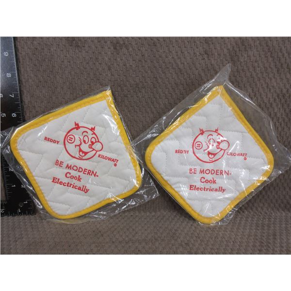 2 - Reddy Kilowatt 1960's Pot Holders - New in Bag