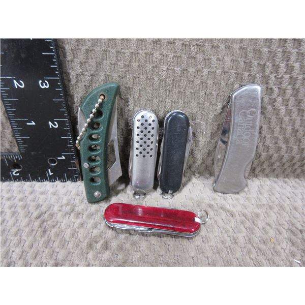 5 Pocket Knives