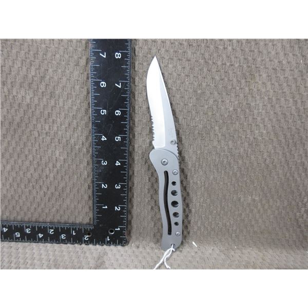 NEW - Fury 88016 Folding Pocket Knife