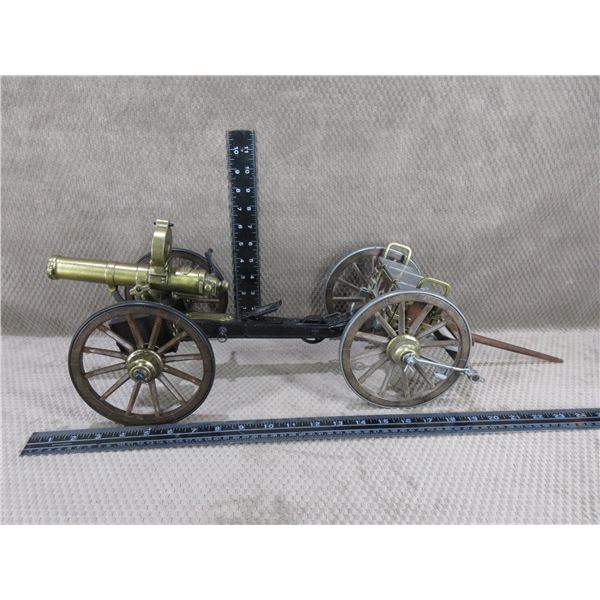Gatling Gun 1883 and Limber - Replica